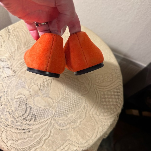 Tory Burch Driving Loafers - Picture 3 of 4